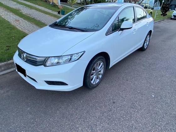 HONDA CIVIC 1.8 LXS 16V FLEX 4P MANUAL HONDA CIVIC 1.8 LXS 16V FLEX 4P MANUAL